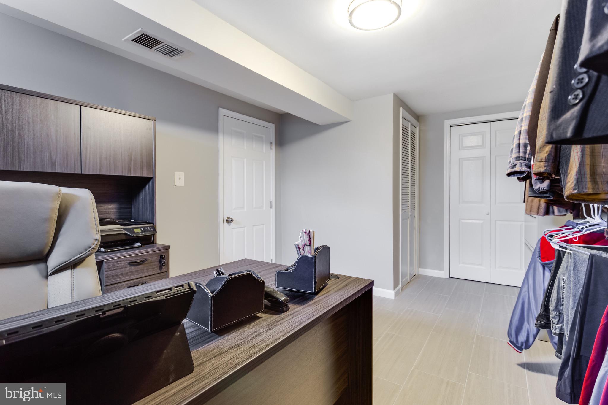 6830 Lois Drive Springfield, VA 22150 - Photo 44 of 57