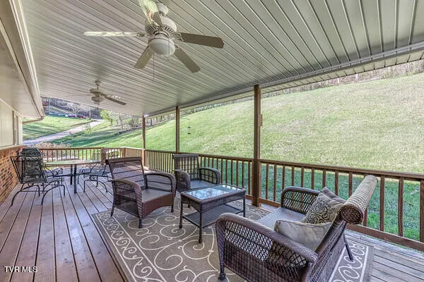 $279,900 | 389 Jenkins Hollow Road, Elizabethton, TN 37643