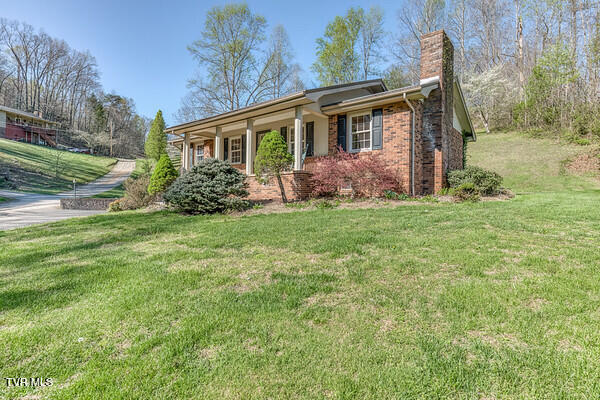 389 Jenkins Hollow Road Elizabethton, TN 37643 - Photo 28 of 34 IMG_2314