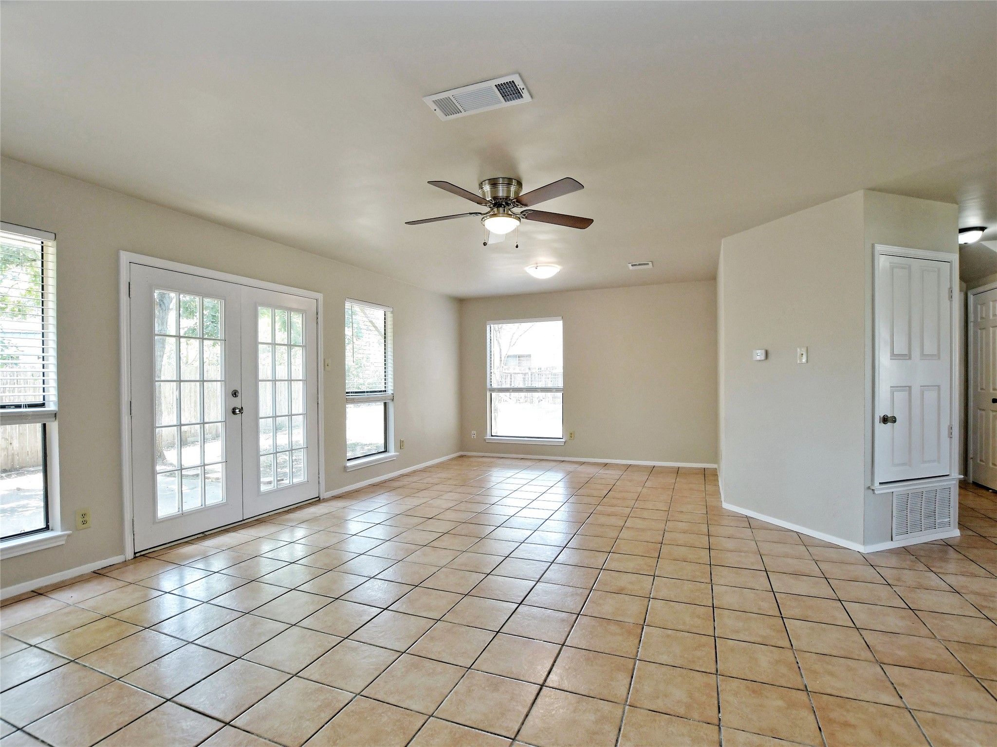 300 North Field Street Round Rock, TX 78681 - Photo 9 of 26 Oversized living area that can be set up in a variety of ways to meet your needs.