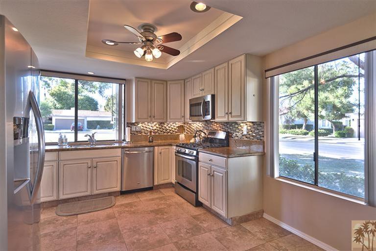 19 Durango Drive Rancho Mirage, CA 92270 - Photo 1 of 28 Primary Photo