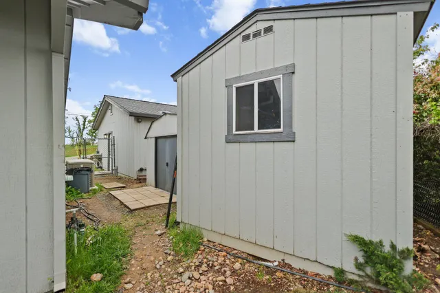 $455,000 | 21380 Wilcox Road, Red Bluff, CA 96080