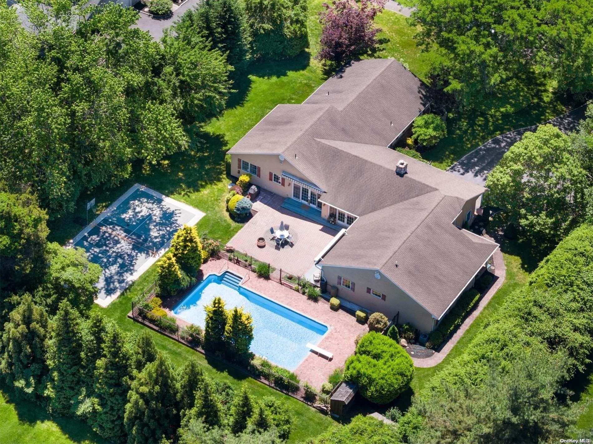 15 Gaul Road Setauket, NY 11733 - Photo 1 of 1