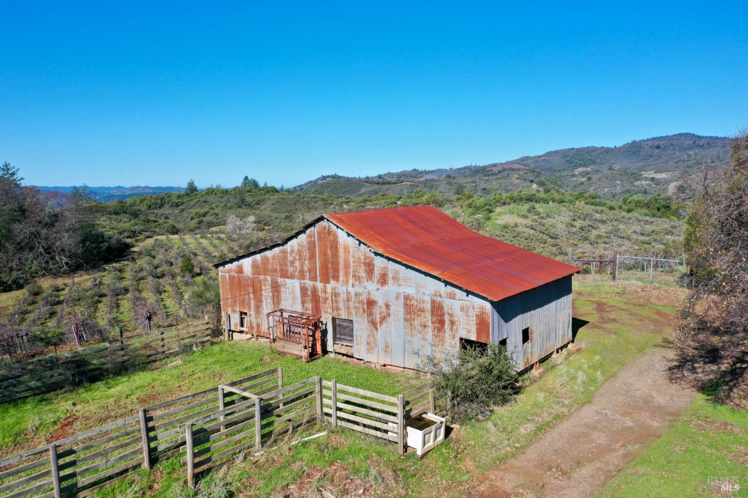 32400 Pine Mountain Road Cloverdale, CA 95425 - Photo 35 of 60