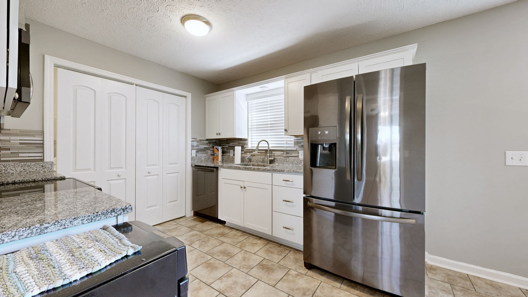 7992 Lebanon Road Murfreesboro, TN 37129 - Photo 6 of 32 Gallery Image 6