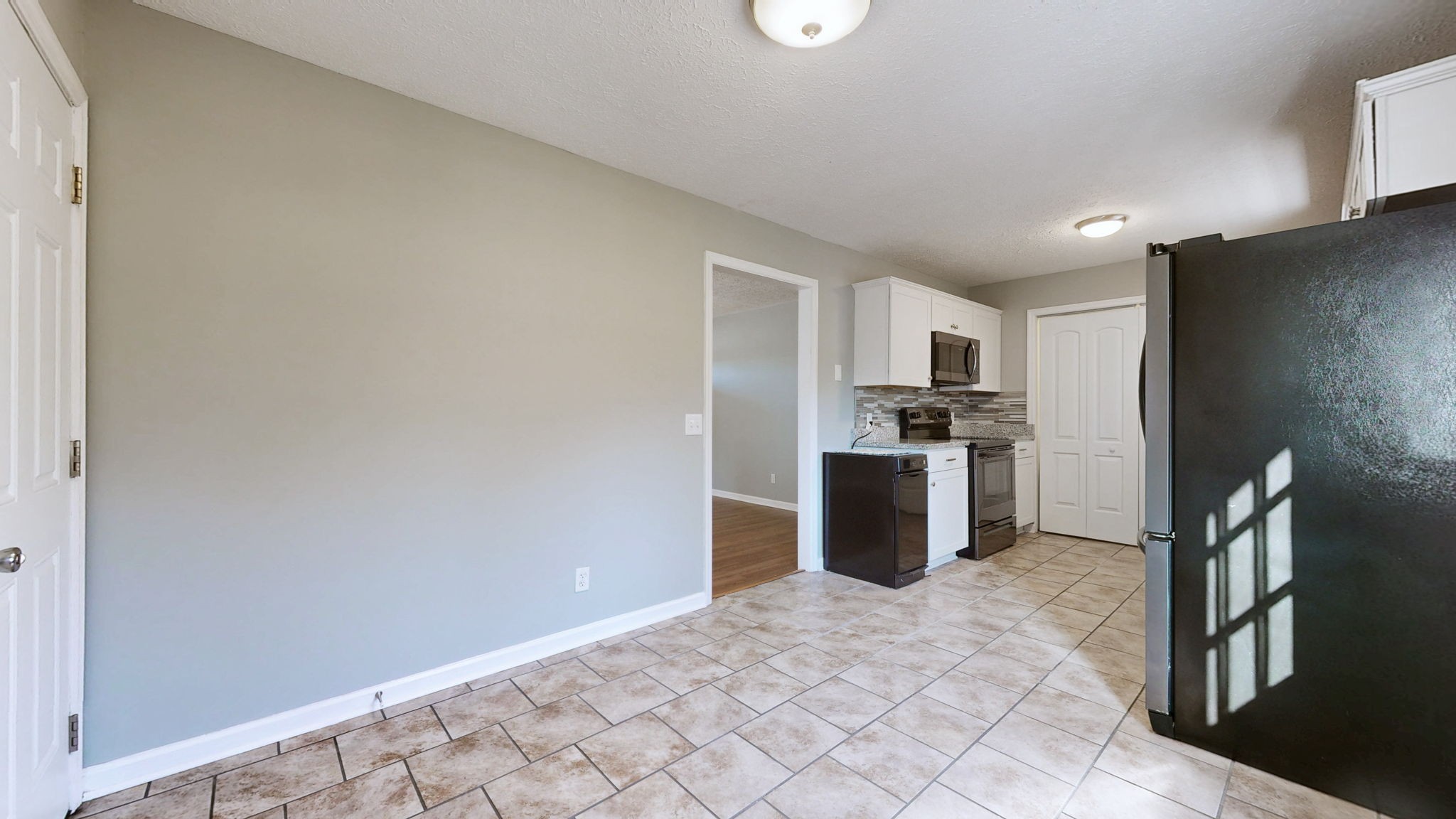 7992 Lebanon Road Murfreesboro, TN 37129 - Photo 9 of 32 Gallery Image 9