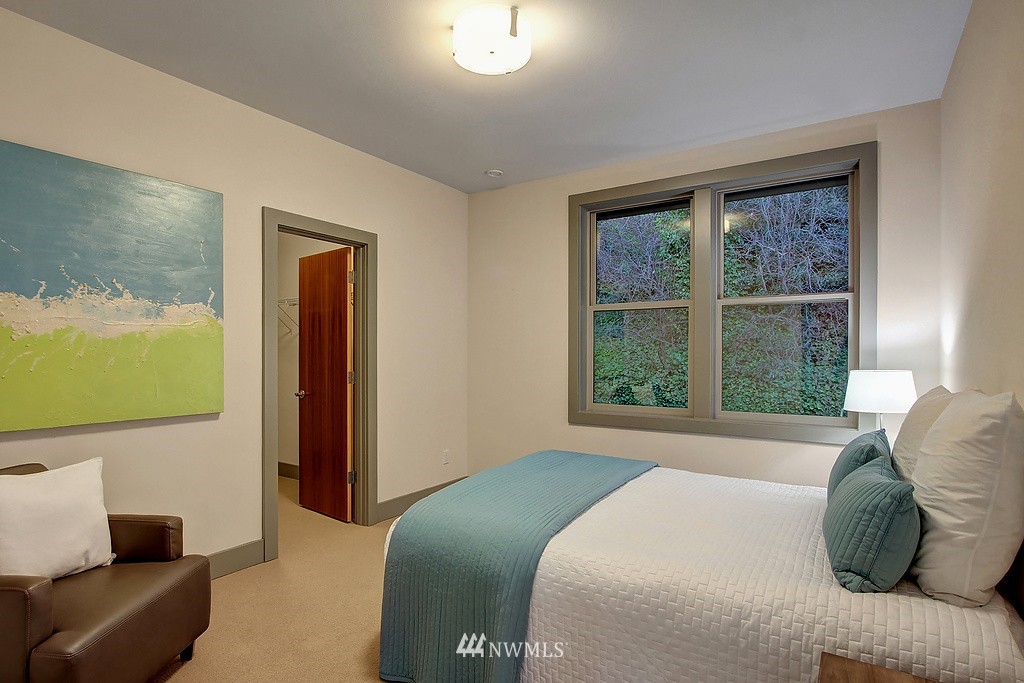 4724 West Ruffner Street Seattle, WA 98199 - Photo 16 of 25 Gallery Image 16