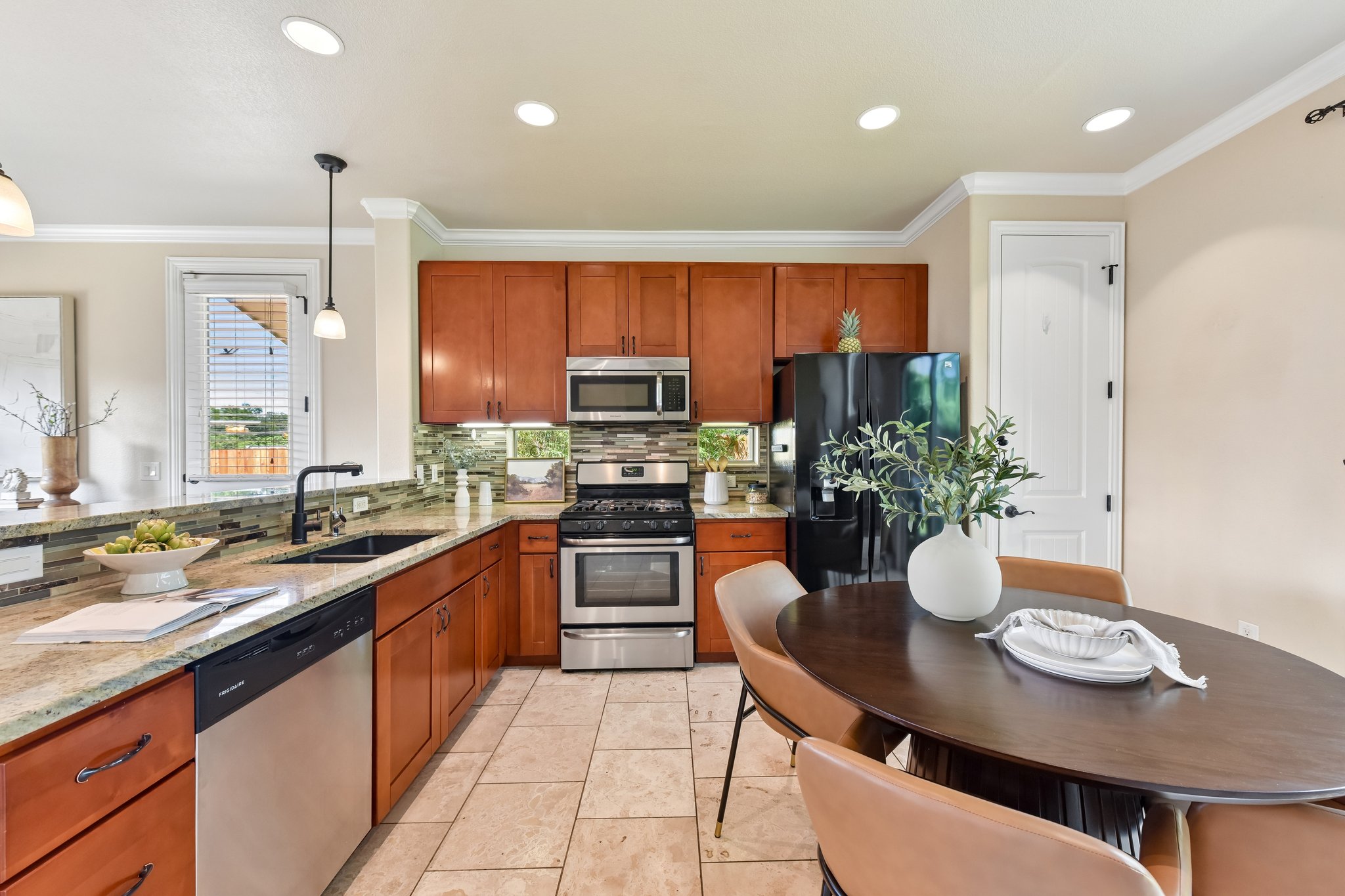1185 Springdale Road Austin, TX 78721 - Photo 5 of 24