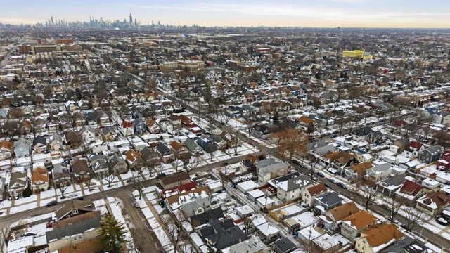 $349,998 | 5416 West Thomas Street, Chicago, IL 60651