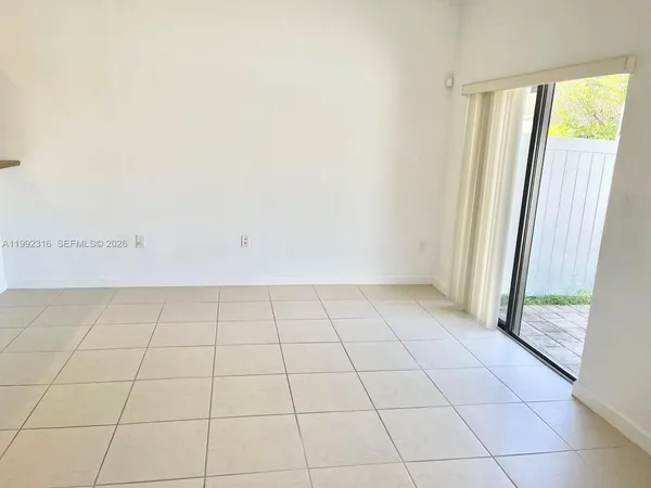 $3,000 | 8952 West 35th Lane, Hialeah, FL 33018