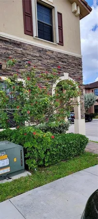 $3,000 | 8952 West 35th Lane, Hialeah, FL 33018