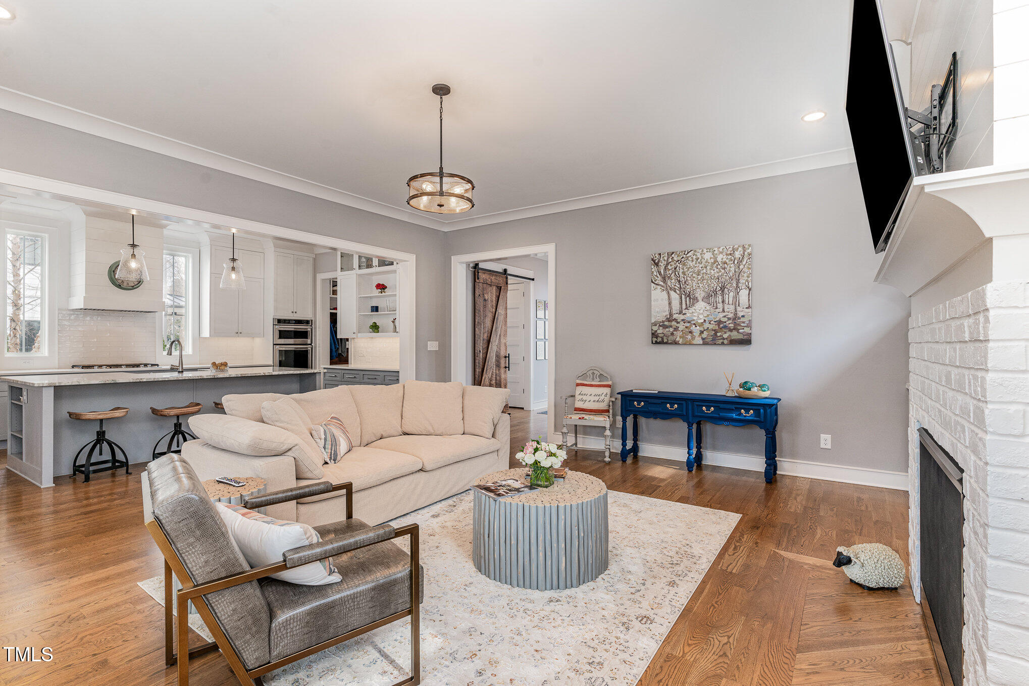 2005 Bernard Street Raleigh, NC 27608 - Photo 9 of 31 010_file_367