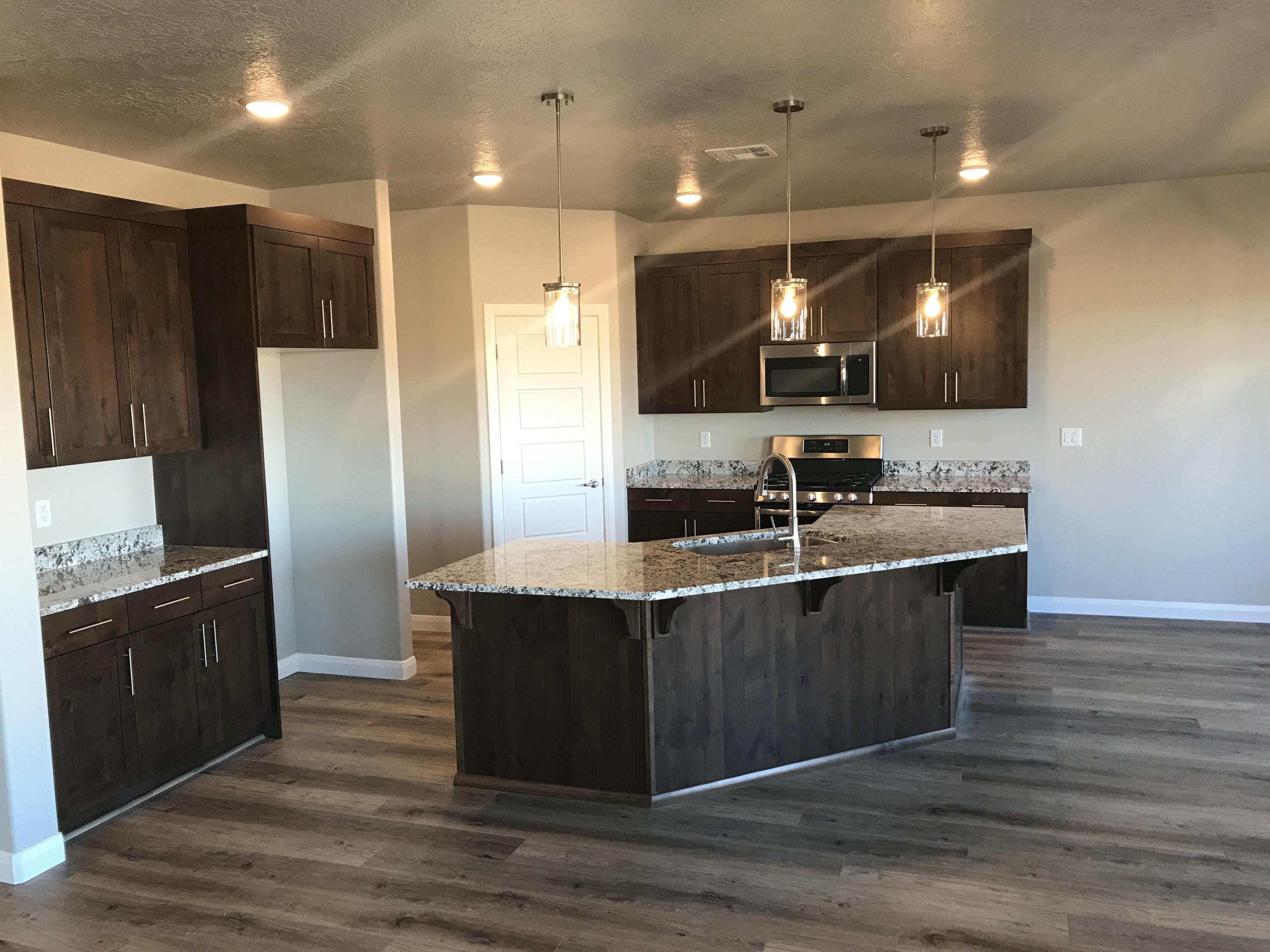 3401 East 2930th Street South St. George, UT 84790 - Photo 1 of 1 Kitchen