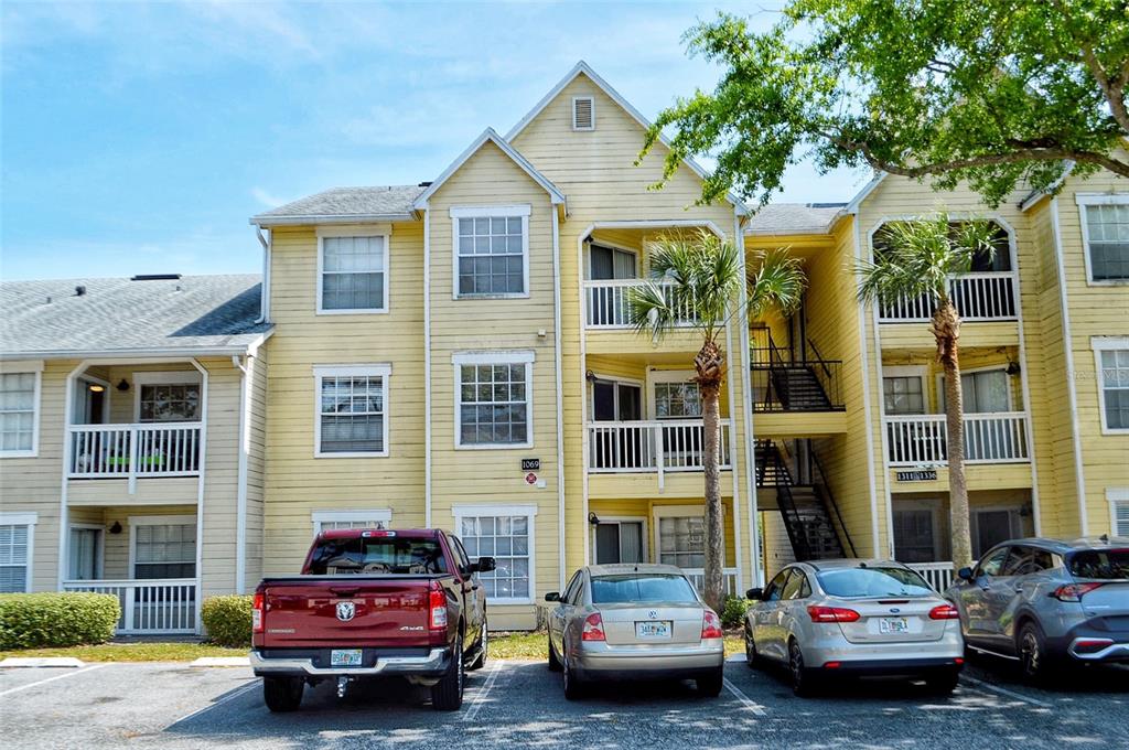 1069 South Hiawassee Road, Unit 1323 Orlando, FL 32835 - Photo 1 of 1 Front