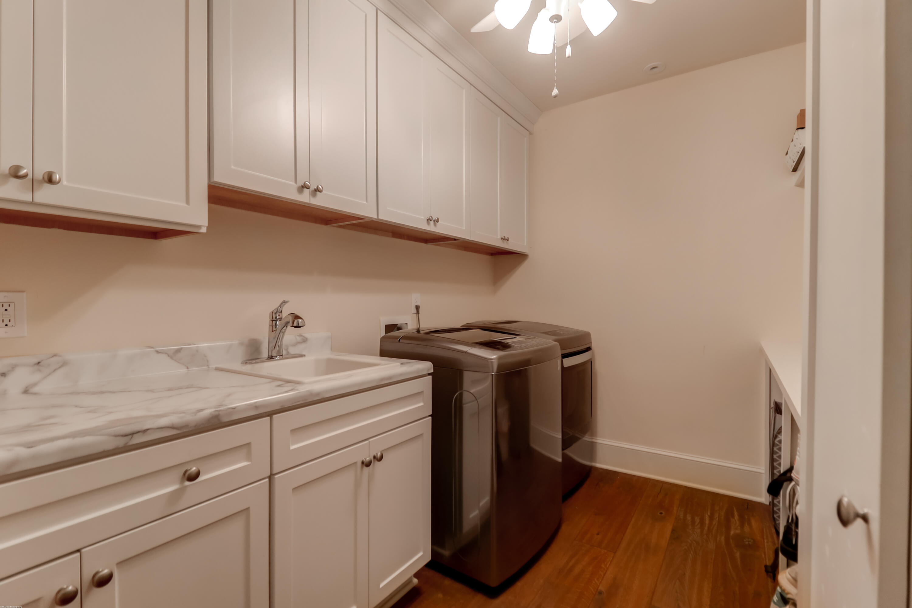 187 Harbour Watch Way Mount Pleasant, SC 29464 - Photo 27 of 67 Laundry Room