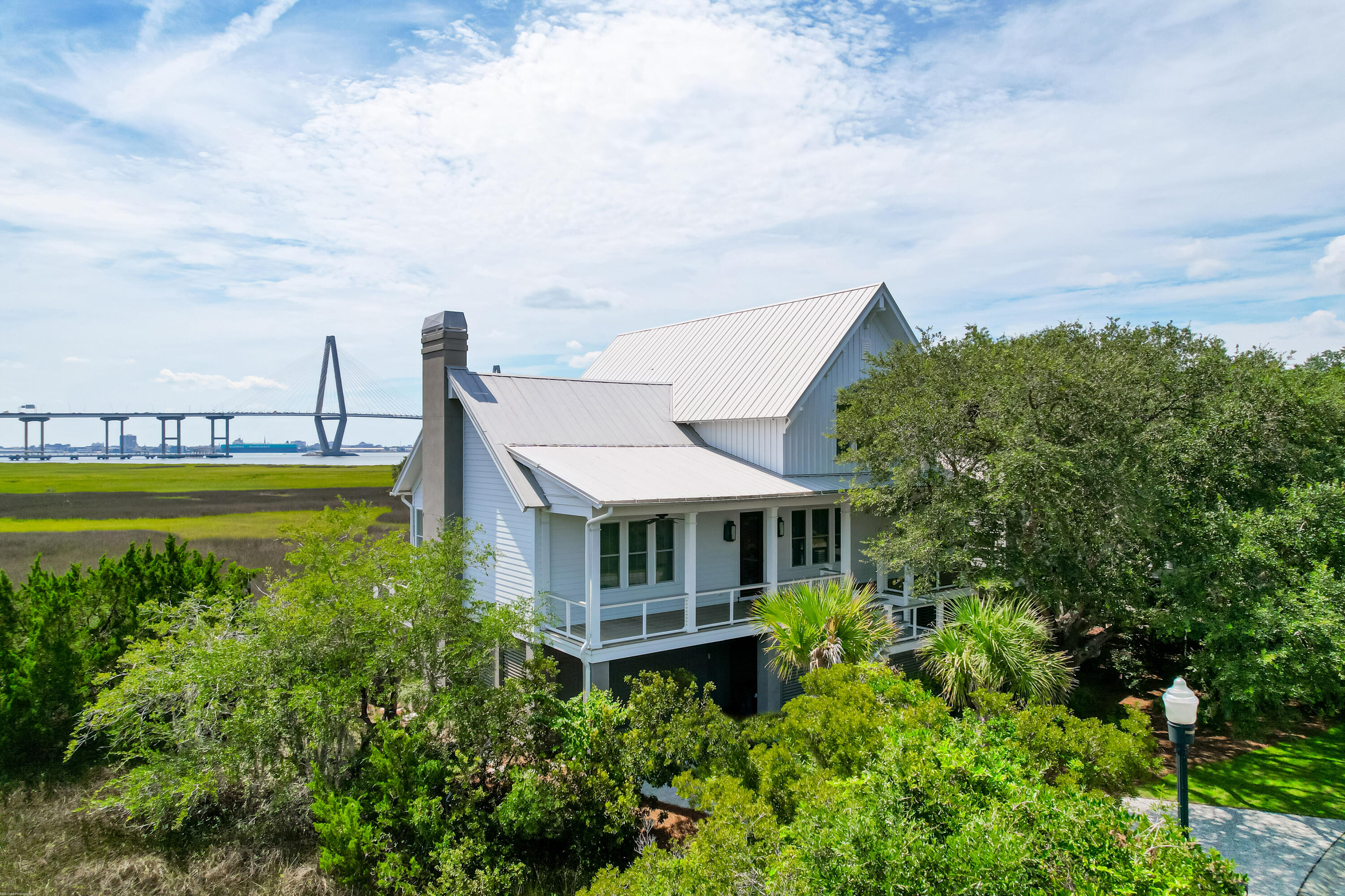 187 Harbour Watch Way Mount Pleasant, SC 29464 - Photo 3 of 67 187 Harbor Watch (25)
