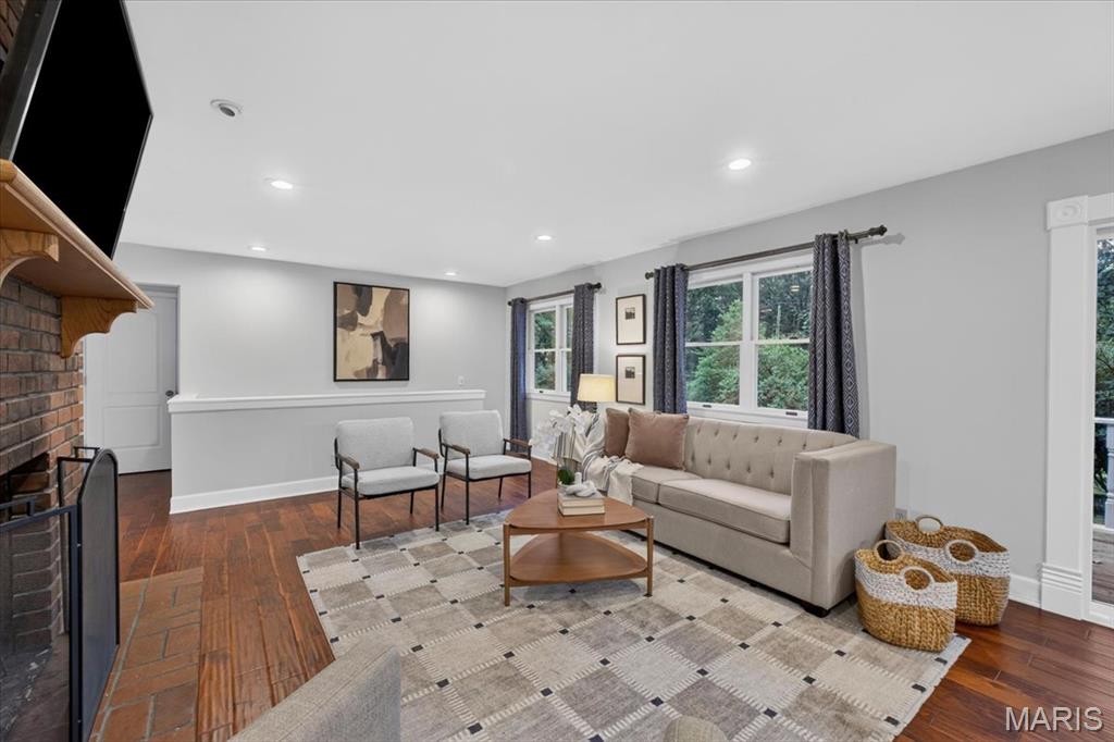 1821 Topping Road St. Louis, MO 63131 - Photo 14 of 86 Gallery Image 14