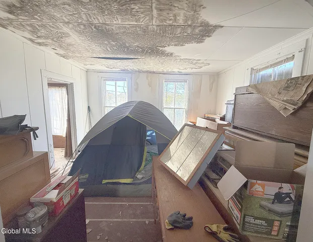 $59,999 | 56 Lake George Avenue, Ticonderoga, NY 12883