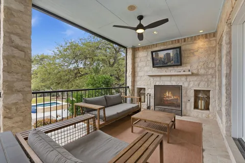 $1,995,000 | 3118 La Ventana Parkway, Driftwood, TX 78619