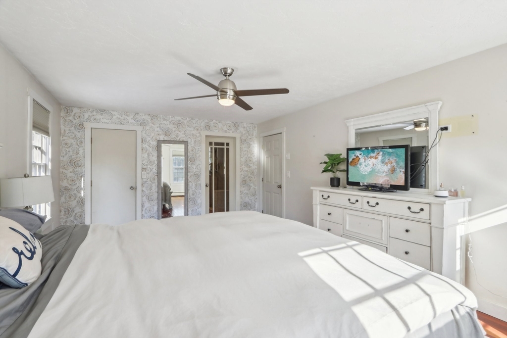 22 Fox Run Road Medway, MA 02053 - Photo 20 of 38 Gallery Image 20