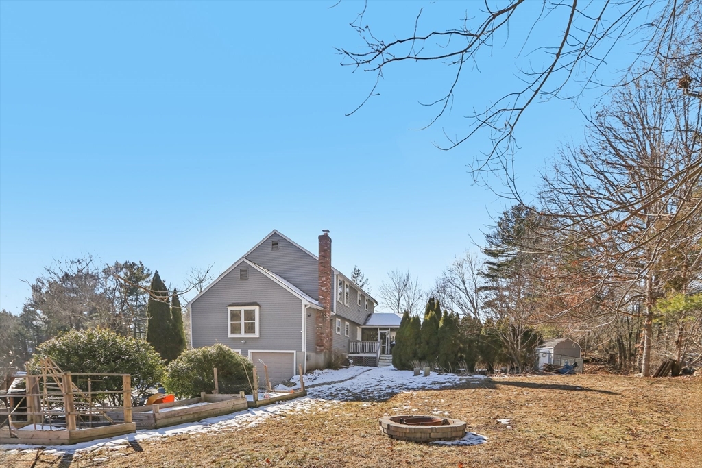 22 Fox Run Road Medway, MA 02053 - Photo 32 of 38 Gallery Image 32