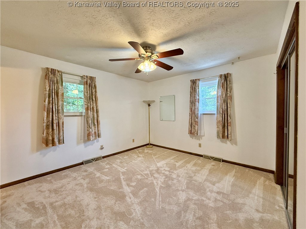16 Barrington Road Nitro, WV 25143 - Photo 23 of 46 Gallery Image 23