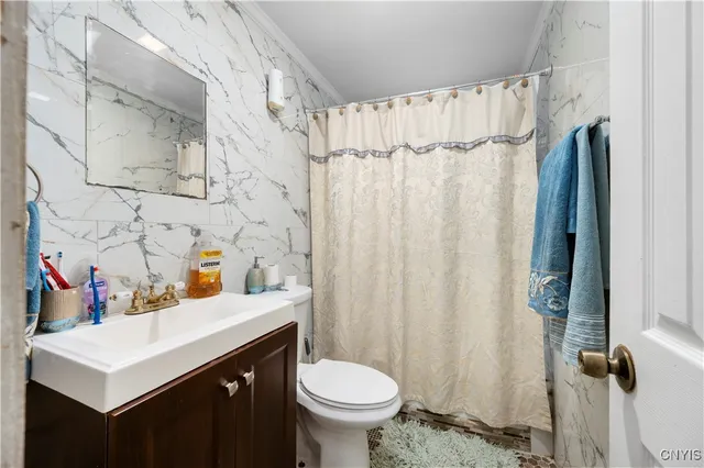 $134,900 | 1107 Warren Street, Utica, NY 13502