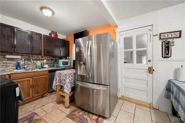 $134,900 | 1107 Warren Street, Utica, NY 13502