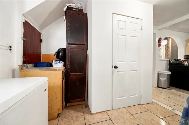 $134,900 | 1107 Warren Street, Utica, NY 13502