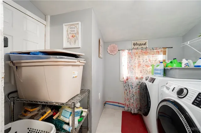 $134,900 | 1107 Warren Street, Utica, NY 13502