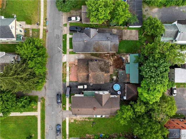 $134,900 | 1107 Warren Street, Utica, NY 13502