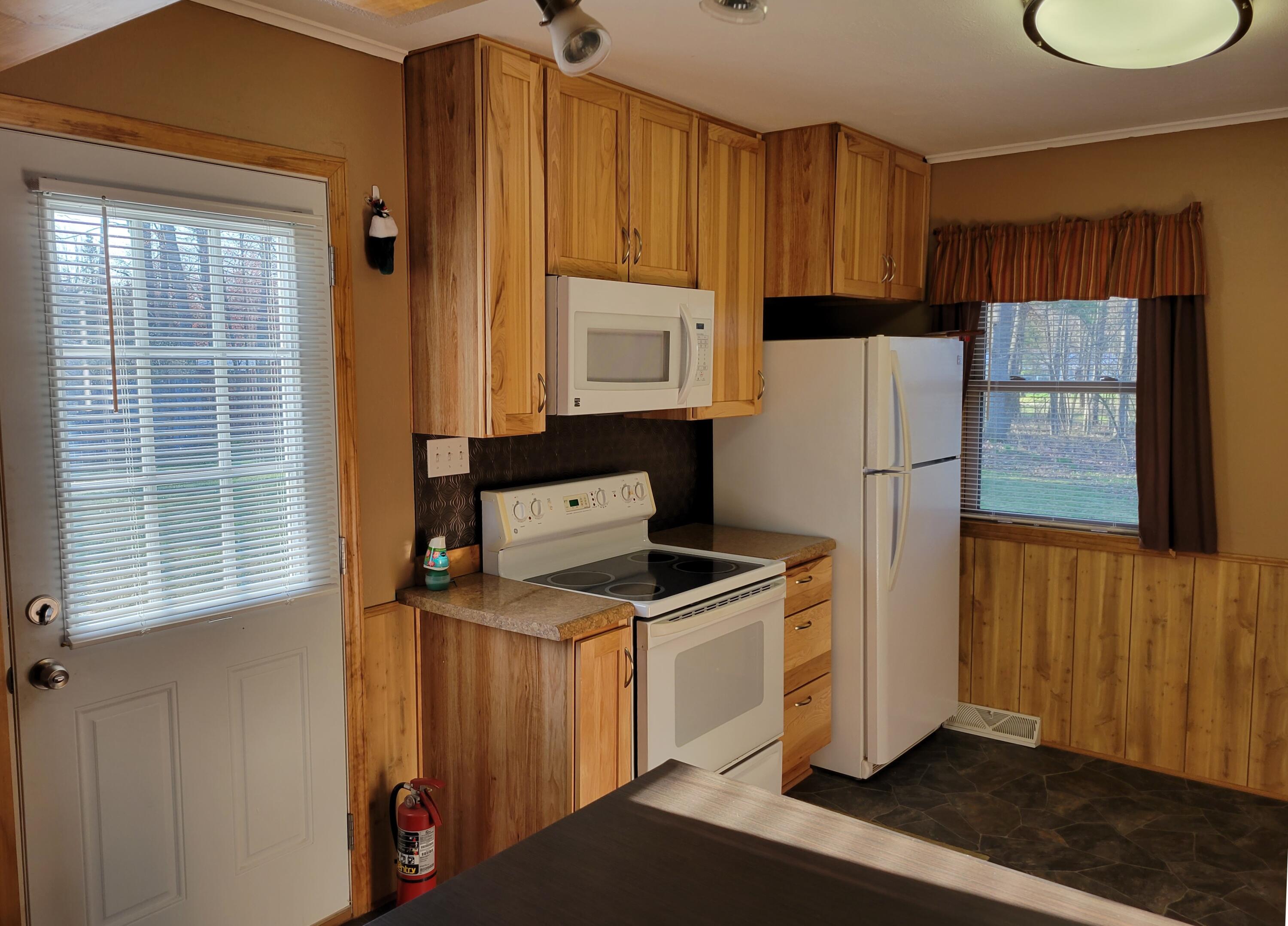 6195 Alex Road Grayling, MI 49738 - Photo 11 of 25 Gallery Image 11