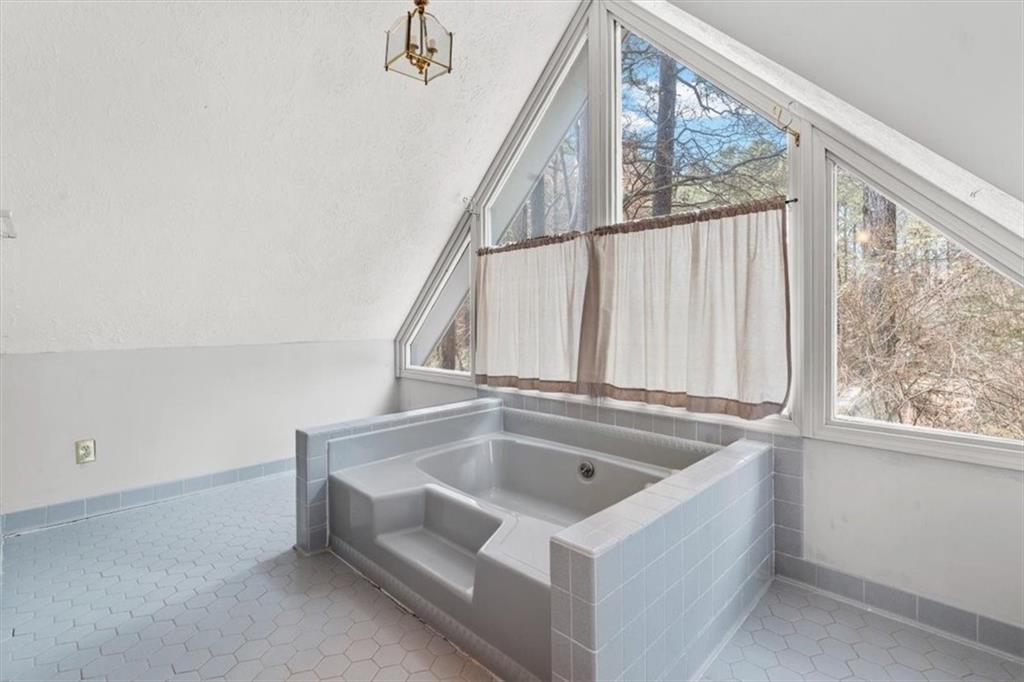 783 Pine Ridge Drive Stone Mountain, GA 30087 - Photo 18 of 32 a view of entryway