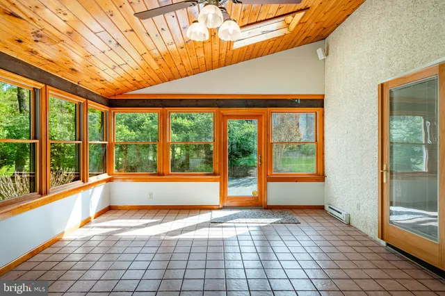 $1,000,000 | 223 Cheshire Circle, West Chester, PA 19380