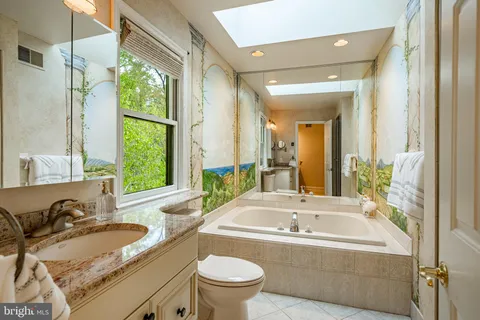 $1,000,000 | 223 Cheshire Circle, West Chester, PA 19380