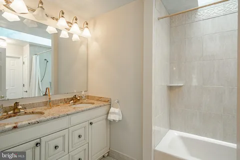 $1,000,000 | 223 Cheshire Circle, West Chester, PA 19380