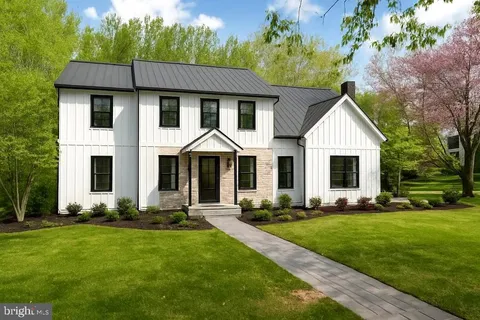 $1,000,000 | 223 Cheshire Circle, West Chester, PA 19380