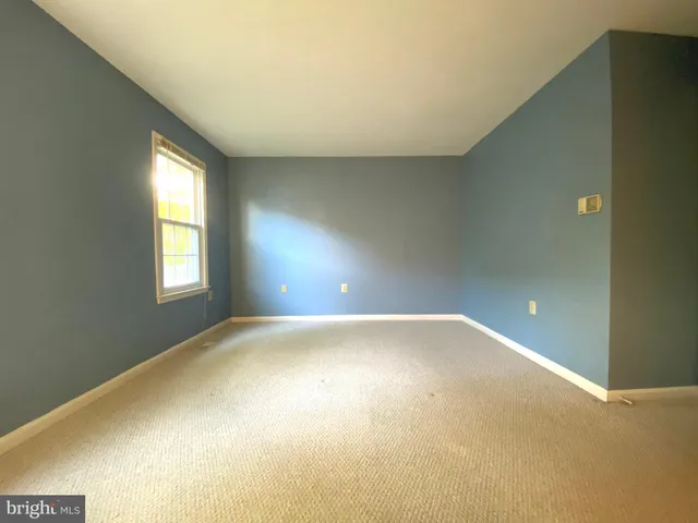 $3,900 | 7684 Green Garland Drive, Springfield, VA 22153