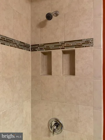 $3,900 | 7684 Green Garland Drive, Springfield, VA 22153