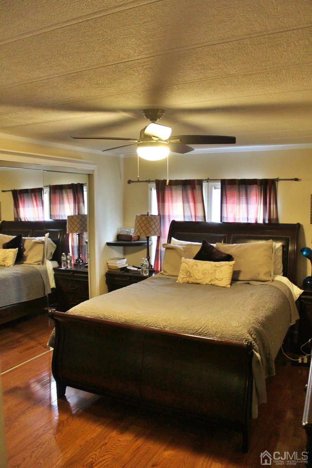 4 Longfellow Road North Brunswick, NJ 08902 - Photo 7 of 10
