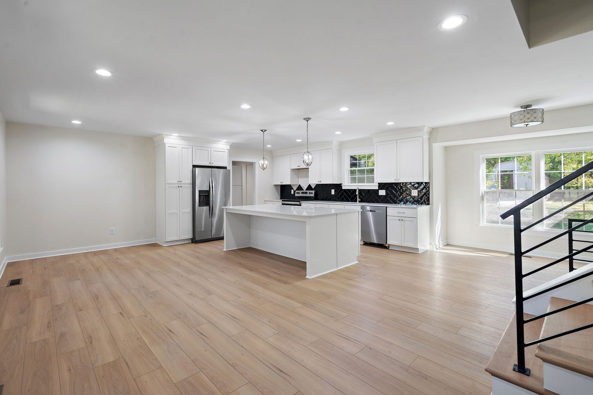 1015 Lock 4 Road Gallatin, TN 37066 - Photo 5 of 47 a view of kitchen with wooden floor and electronic appliances