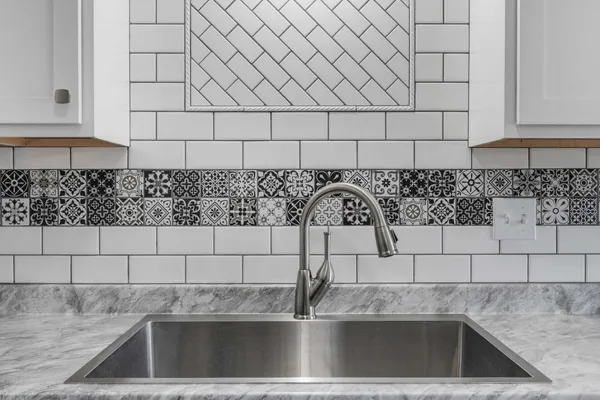 $199,900 | 221 East 9th Street, Connersville, IN 47331