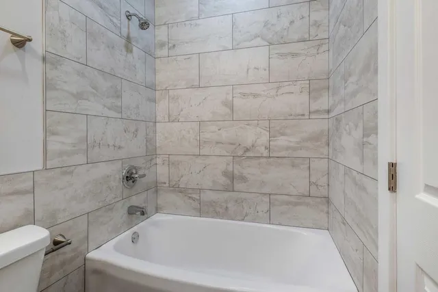 $199,999 | 221 East 9th Street, Connersville, IN 47331