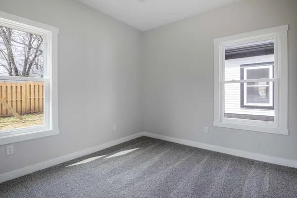 $199,900 | 221 East 9th Street, Connersville, IN 47331