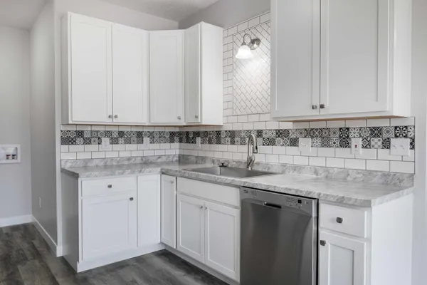 $199,900 | 221 East 9th Street, Connersville, IN 47331