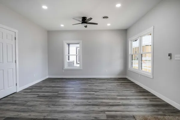 $199,900 | 221 East 9th Street, Connersville, IN 47331