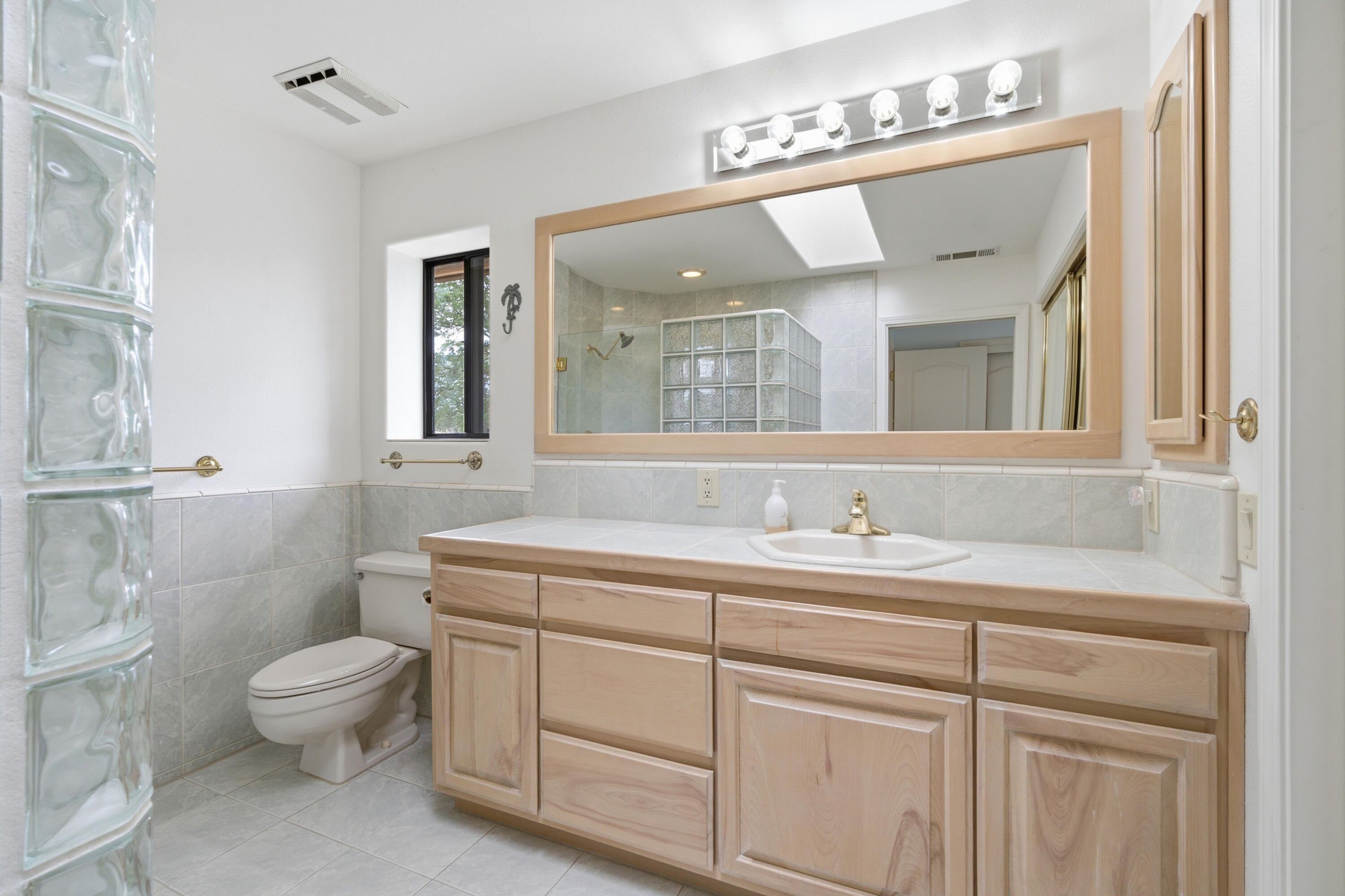 22650 Adobe Road Red Bluff, CA 96080 - Photo 41 of 58 TUF06504