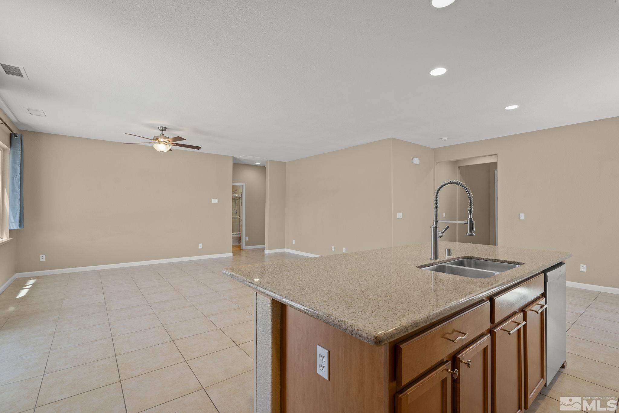 2075 Lonesome Spur Drive Reno, NV 89521 - Photo 11 of 32 Photo 11