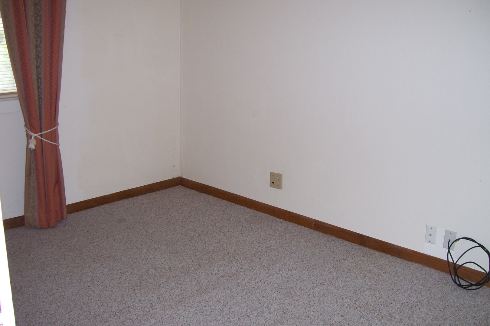 800 Roselyn Drive Rantoul, IL 61866 - Photo 4 of 13 Gallery Image 4