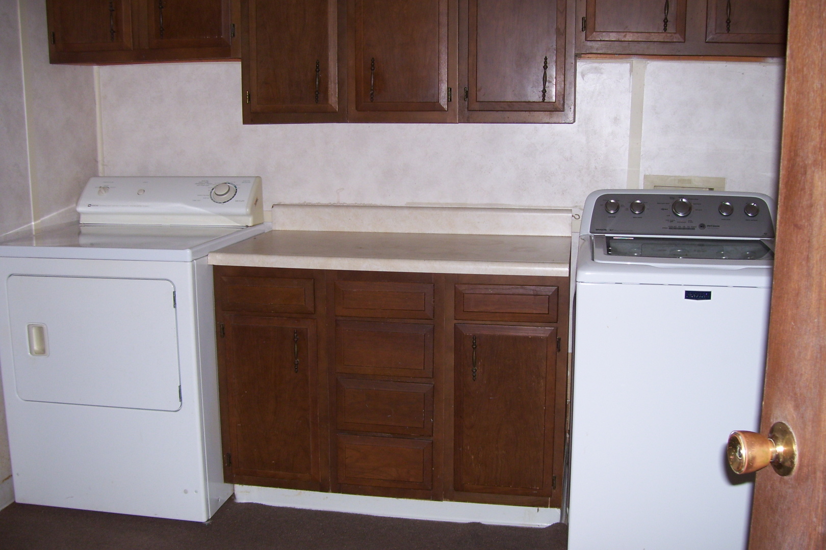 800 Roselyn Drive Rantoul, IL 61866 - Photo 9 of 13 Gallery Image 9